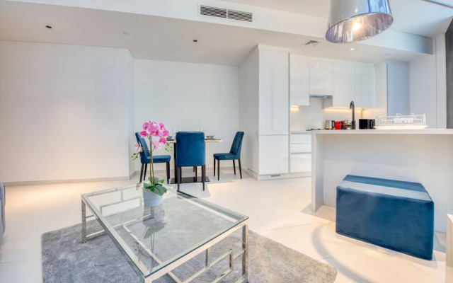 Maison Privee - Marquise Square - 717