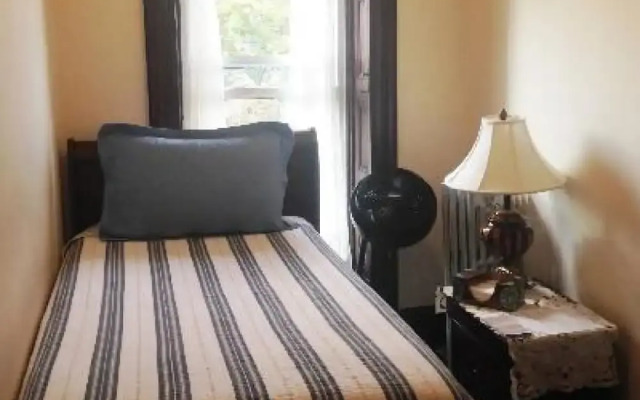 Lefferts Gardens Residence B&B
