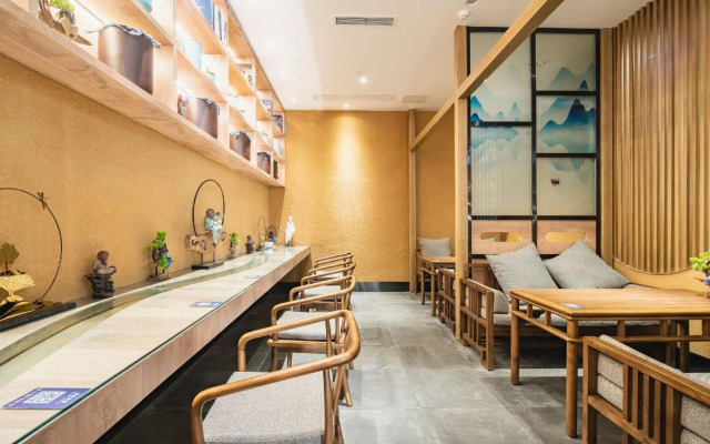 Lijing Hotel (Deyang Chengnan Branch)