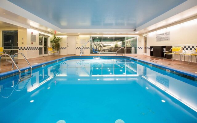 Fairfield Inn & Suites by Marriott Boston Milford