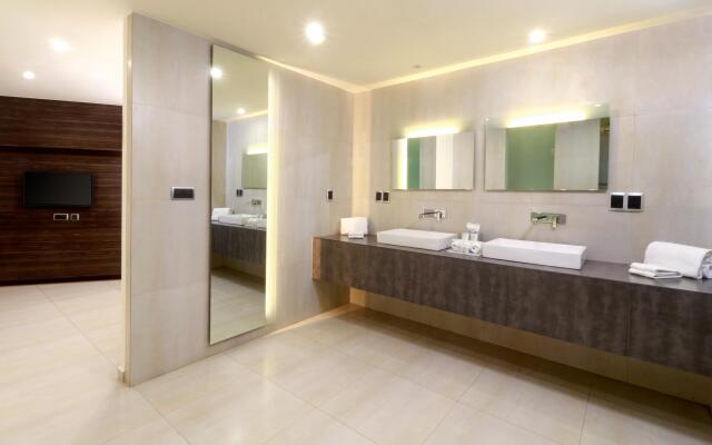 Holiday Inn Express Mexico Aeropuerto by IHG