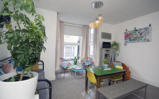 Enjoy Ventnor 1, Pier Street, Wightlink offer