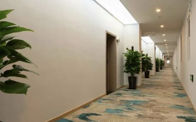Super 8 Select Hotel (Jiaomen East Store, Beijing South Railway Station) – Hotel Rooms – Beijing