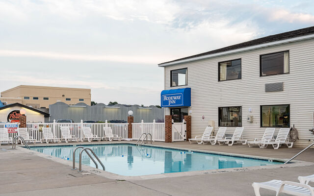 Rodeway Inn And Suites