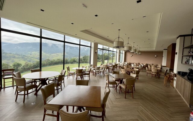 Japy Golf Resort Hotel