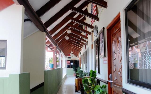 Cadillac Rock Hotel - Adults Only