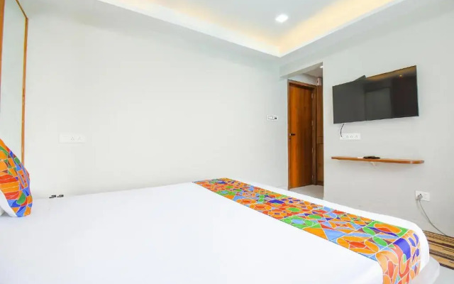 Super Oyo Townhouse Oak Hotel Rajmudra