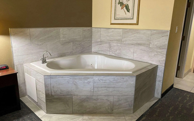 Quality Inn Toledo