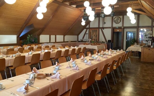 Gasthof zum roten Thurm