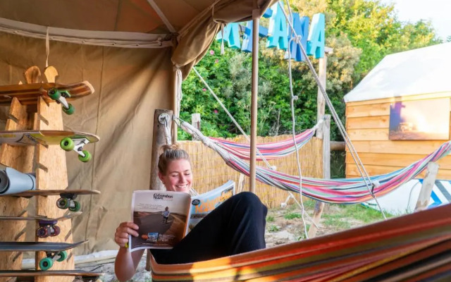 Surfana Beach camping hostel Bed & Breakfast Vlieland