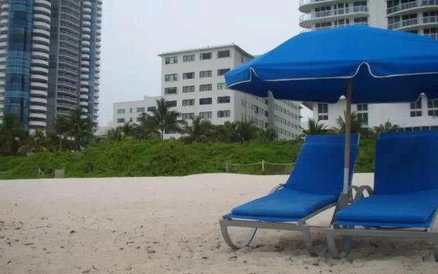 Casablanca by Design Suites Miami