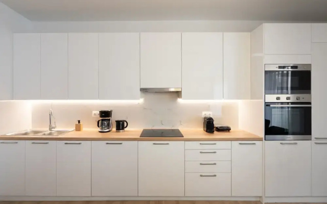 Seven Hills, Boutique Apartments
