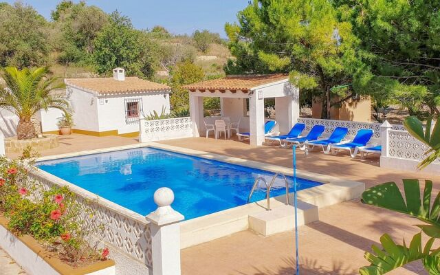 Finca Alhambra - spacious and characterful property in Benissa