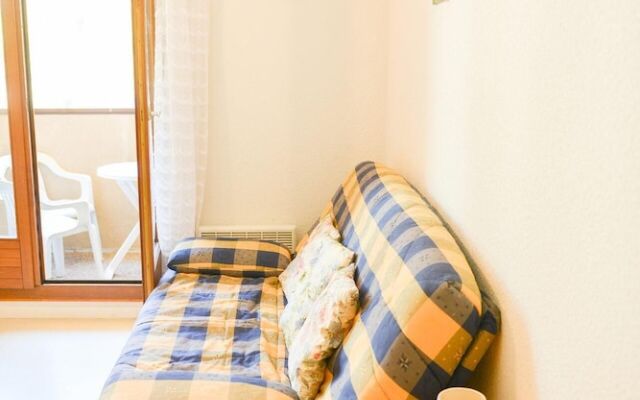 Thymel17 Studio 4 People 2 Exposed East