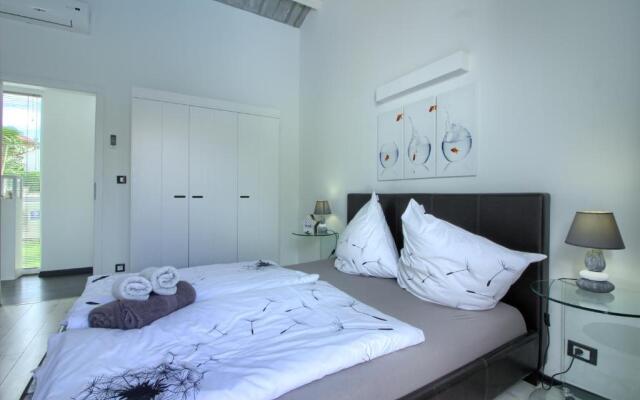 Charming villa Darte with private heated pool near Rovinj