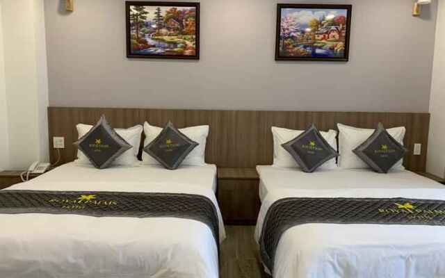 Royal Palms Hotel