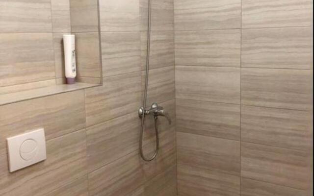 Studio with balcony and wifi at Rosu