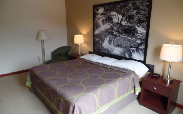 Super 8 By Wyndham Beaver Falls