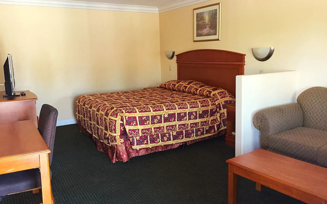 Colony Inn