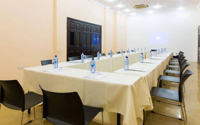 Midindi Hotel