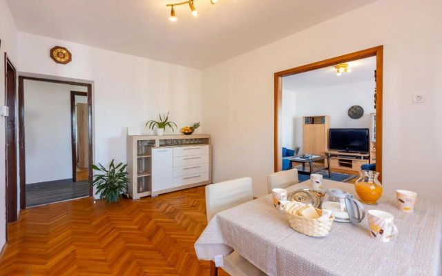 Apartment Tus A2