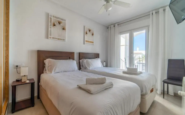 Penthouse with Large Terrace - SE731LT