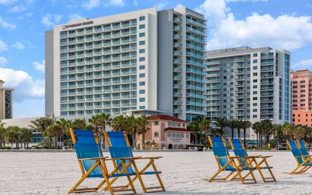 Wyndham Grand Clearwater Beach