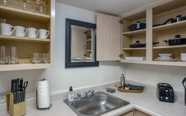 Park Suites at 122 - FREE GOLF