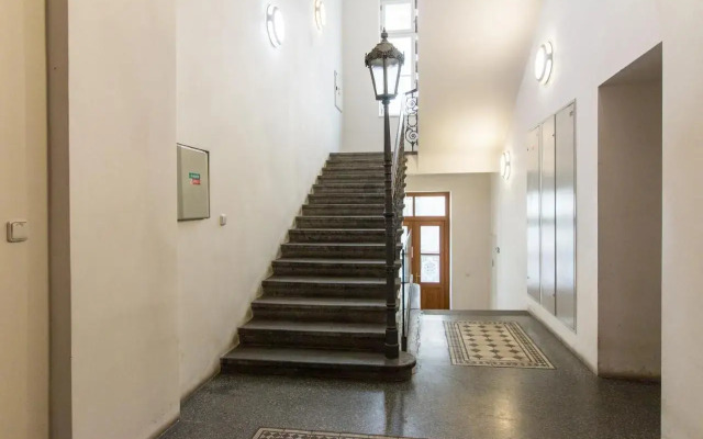 Lesser Town Apartment