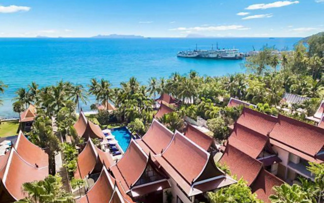 Dhevatara Cove