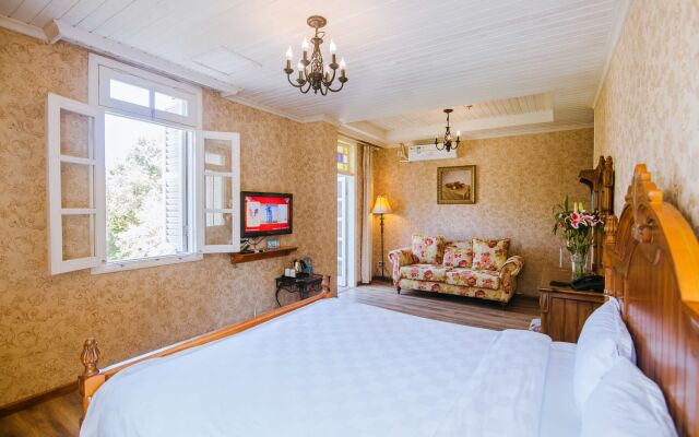 Blossom Resort