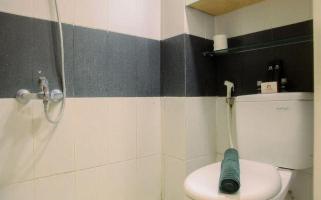Compact and Artsy Studio Cinere Bellevue Apartment