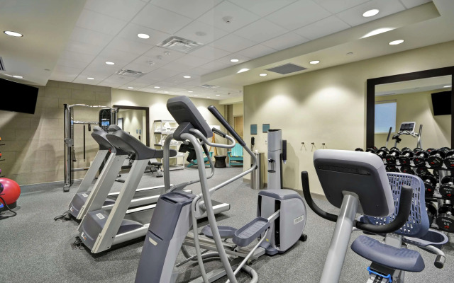 Home2 Suites by Hilton Plymouth, MN