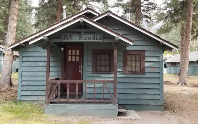 Rundle Chalets