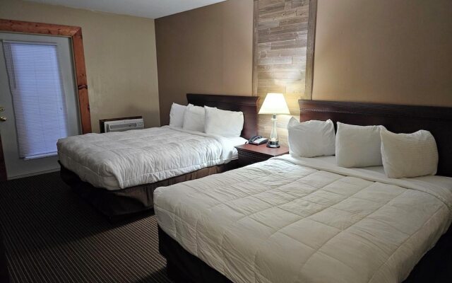 Crookston Inn & Convention Center