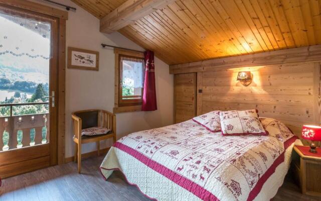 Chalet La Clusaz, 5 pièces, 9 personnes - FR-1-437-56