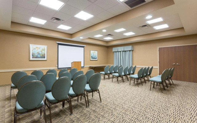 Holiday Inn Express & Suites Palm Coast I95 by IHG