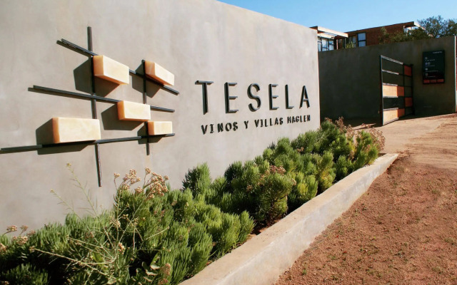 Maglen Tesela Hotel
