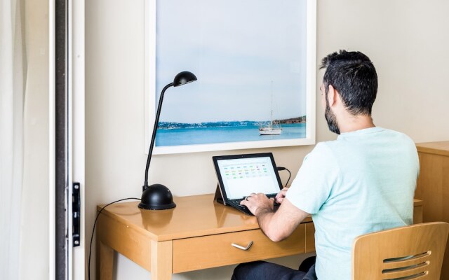 Quest Grande Esplanade Serviced Apartments - Manly