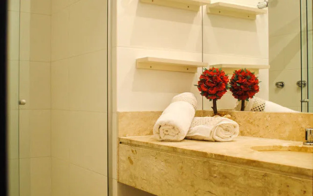 Stunning View 2 Bdrm Apartment Arpoador