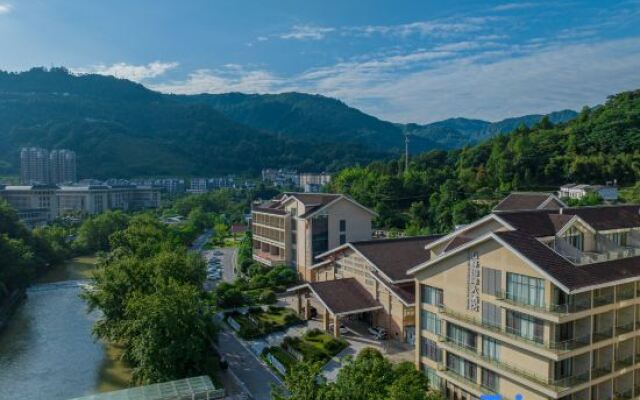 Wufeng International Hotel