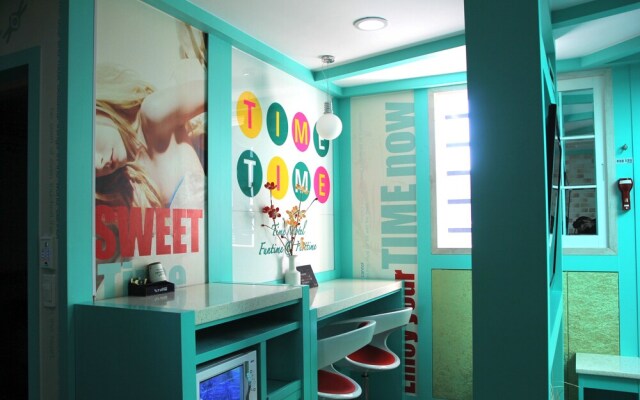 Time Motel
