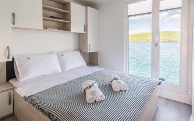 Floating Holiday Home