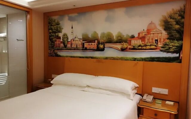 Vienna Hotel Shanghai Chongming New City Lvhai Road