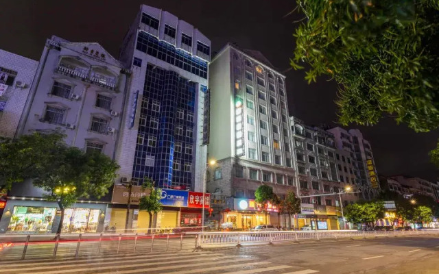 New silesia hotel