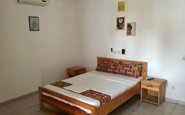 Imans Hotel Dabou