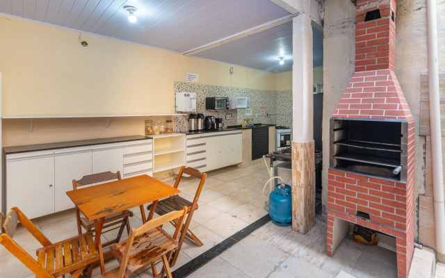 Dona Rosa Private Suites