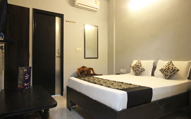 OYO 9750 Hotel Atithi