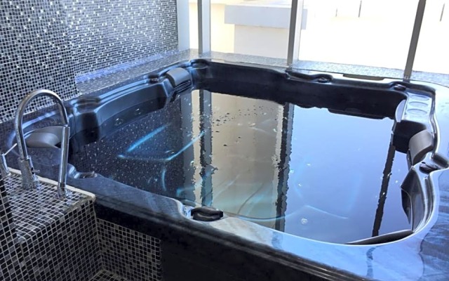 Giovanni Boutique Suites 6