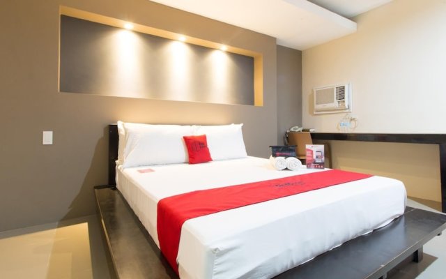 RedDoorz Plus near Laoag International Airport